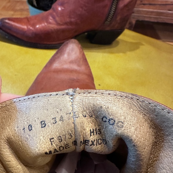 Frye Brown Leather Ankle Booties Women’s Size 10 - Picture 8 of 8